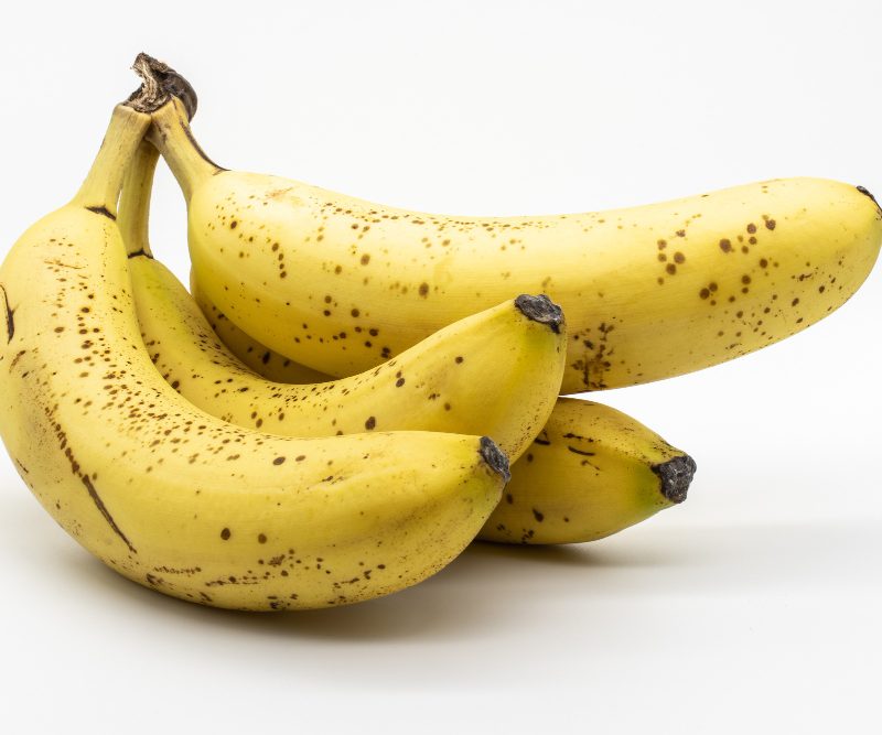 Ką gaminti iš pernokusių bananų? 5 idėjos, kurios sumažins maisto švaistymą