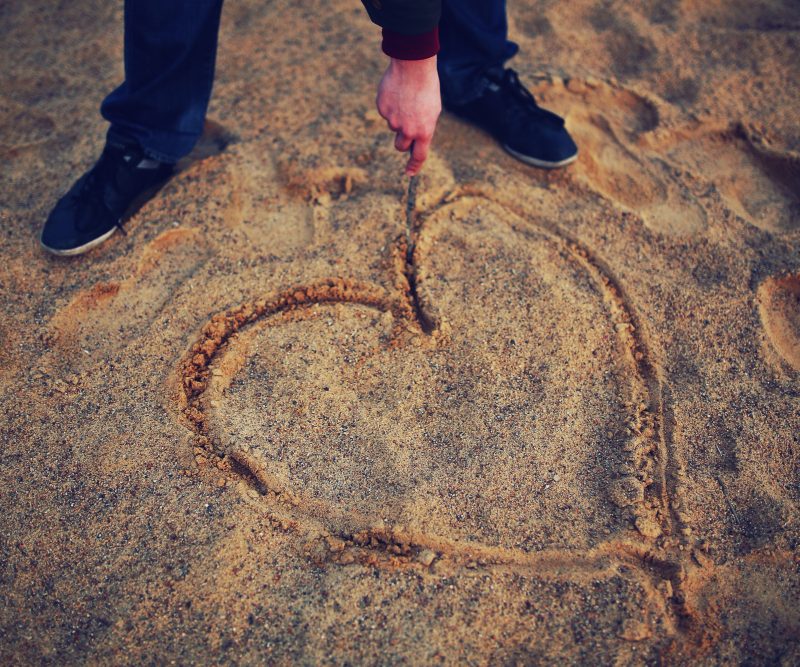 Kaip išgydyti meilės priklausomybę: ženklai ir praktiniai sprendimai