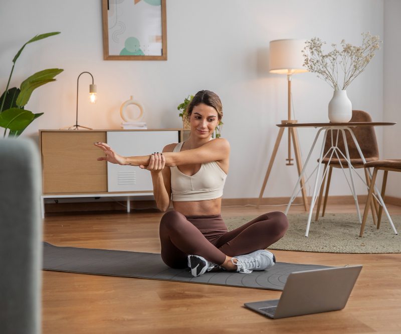 Kaip motyvuoti save sportuoti namuose: psichologiniai triukai ir patarimai