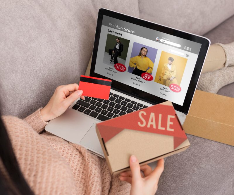 Kaip saugiai apsipirkti internetu: patikimų el. parduotuvių požymiai