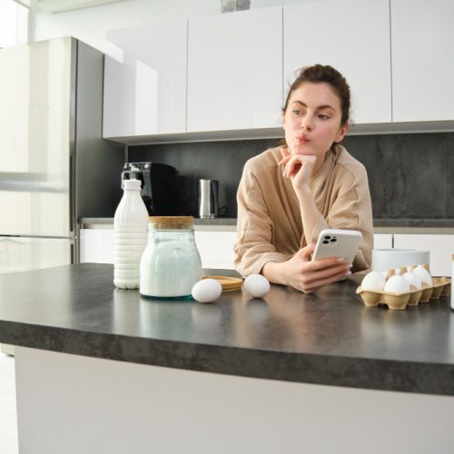 Virtuvės stalviršiai: laminatas, kvarcas, natūralus akmuo – ką rinktis?