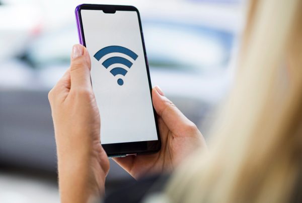Wi-Fi 7 paaiškinta paprastai: ar verta atnaujinti 2025 m.?