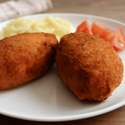 Kijevo kotletai – traškūs išorėje, sultingi viduje