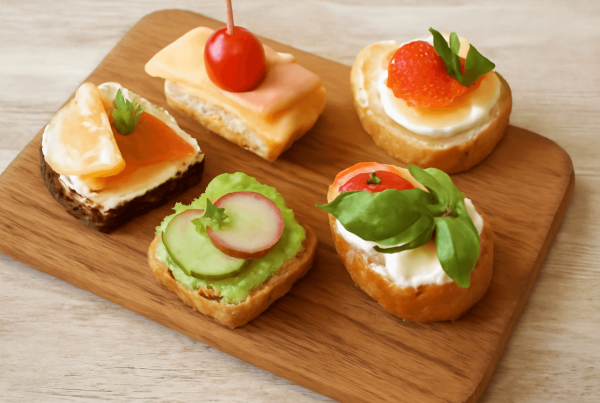 Vieno kąsnio sumuštiniai su nuotraukomis – idėjos šventiniam stalui